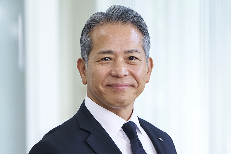 株主の皆様へ、社長の上月よりメッセージ。